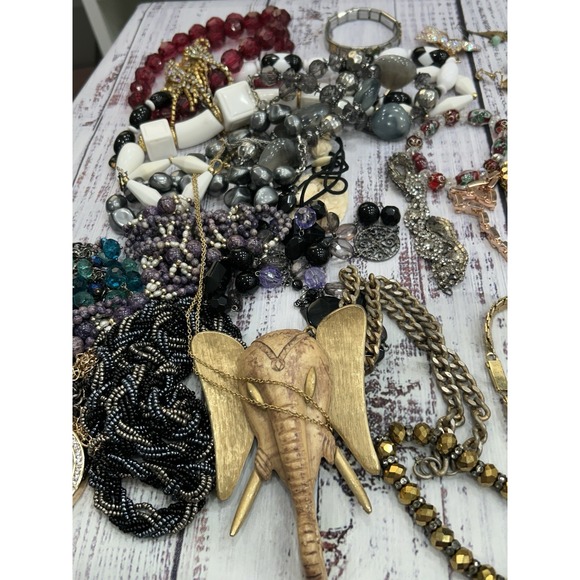 5 Pound Lb Lot Jewelry Vintage & Modern Wearable Crafting As Is - Picture 7 of 11